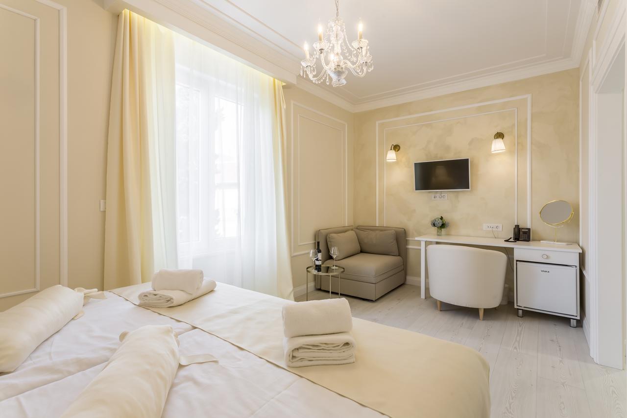 Boutique Hotel Bacvice Split Bagian luar foto