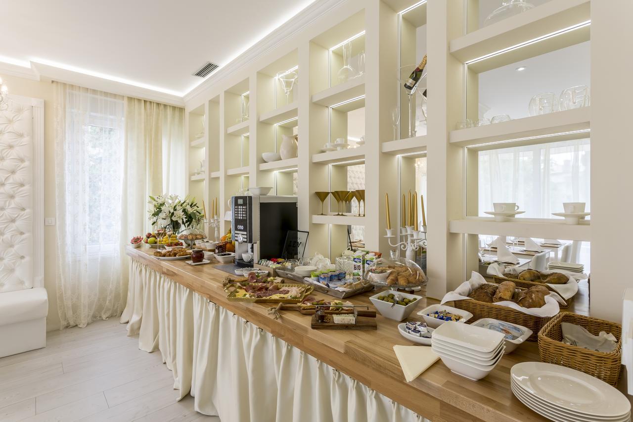 Boutique Hotel Bacvice Split Bagian luar foto
