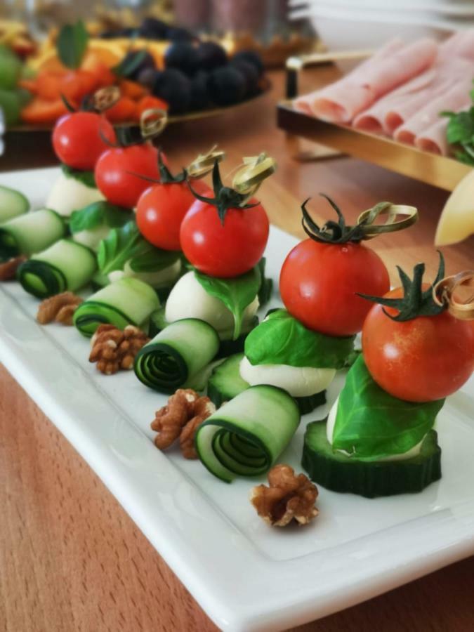 Boutique Hotel Bacvice Split Bagian luar foto